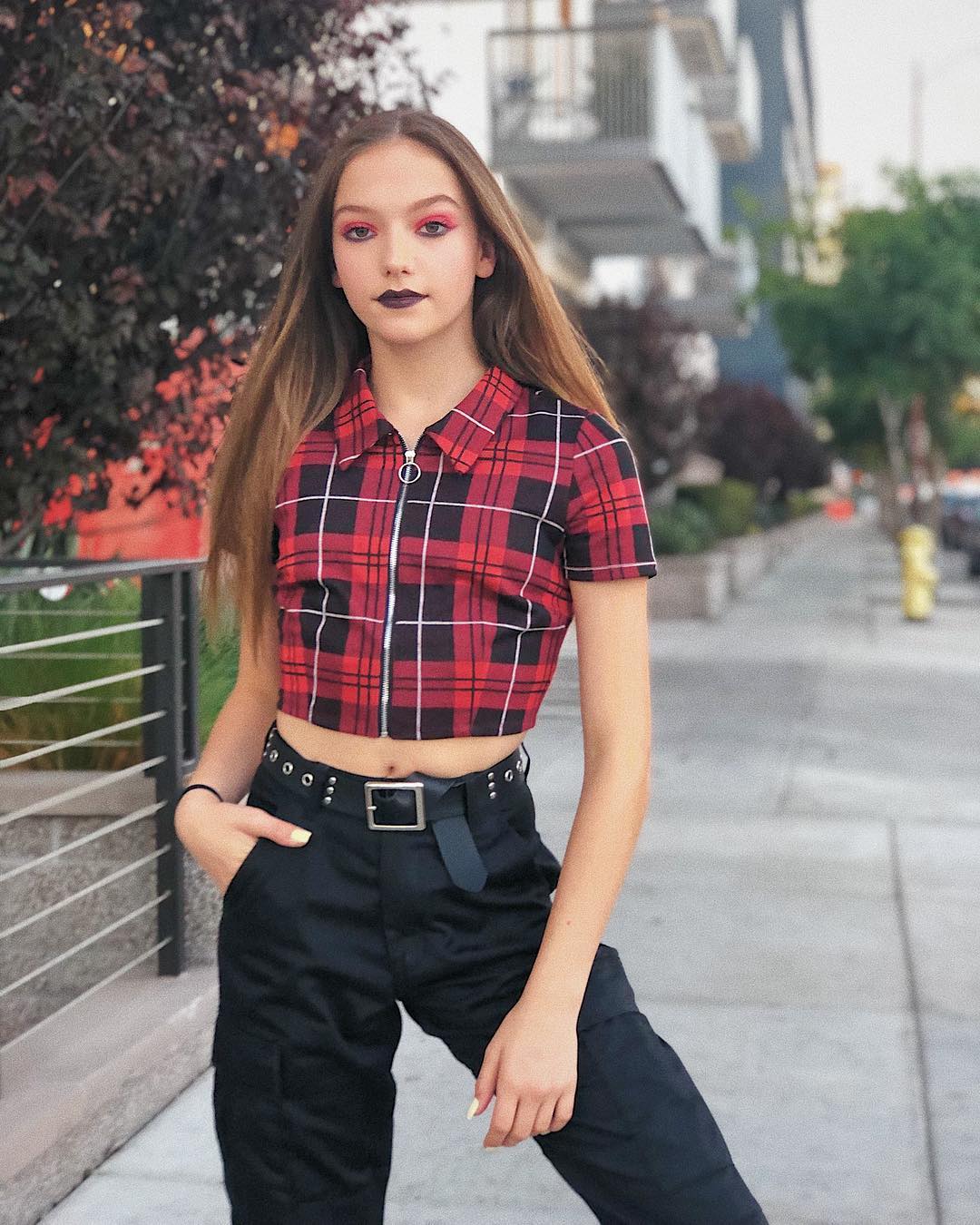 Jayden Bartels - Bio, Is She Dating Anyone?, Net Worth & Early Life