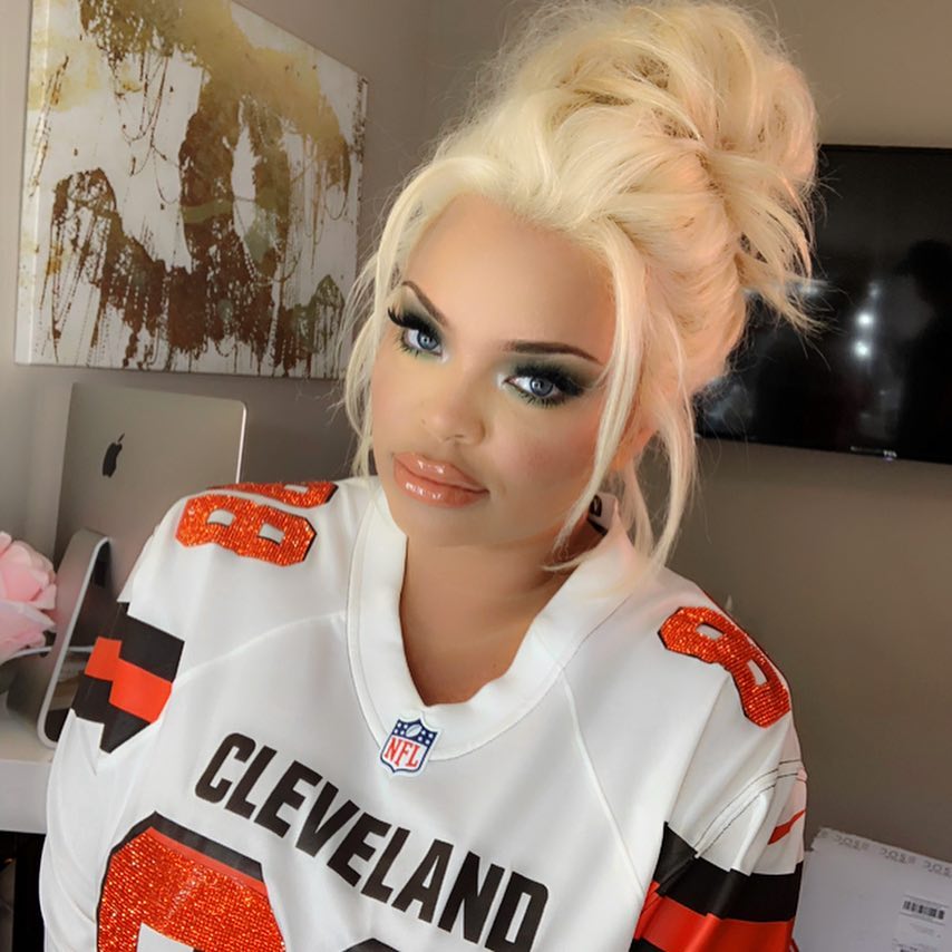 Trisha Paytas’ Dating Life Is She Married?, Bio, Net Worth & Other Facts