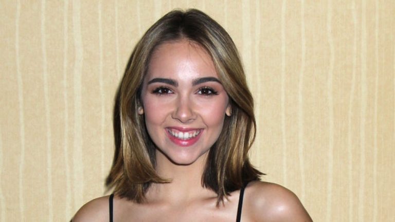 15 Beautiful Blonde Actresses Under The Age Of 25 - TheNetline