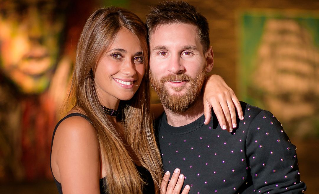 The Untold Truth Of Lionel Messi's Wife, Antonella ...