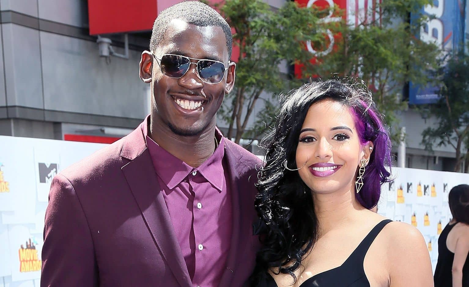 Aldon Smith and Nessa