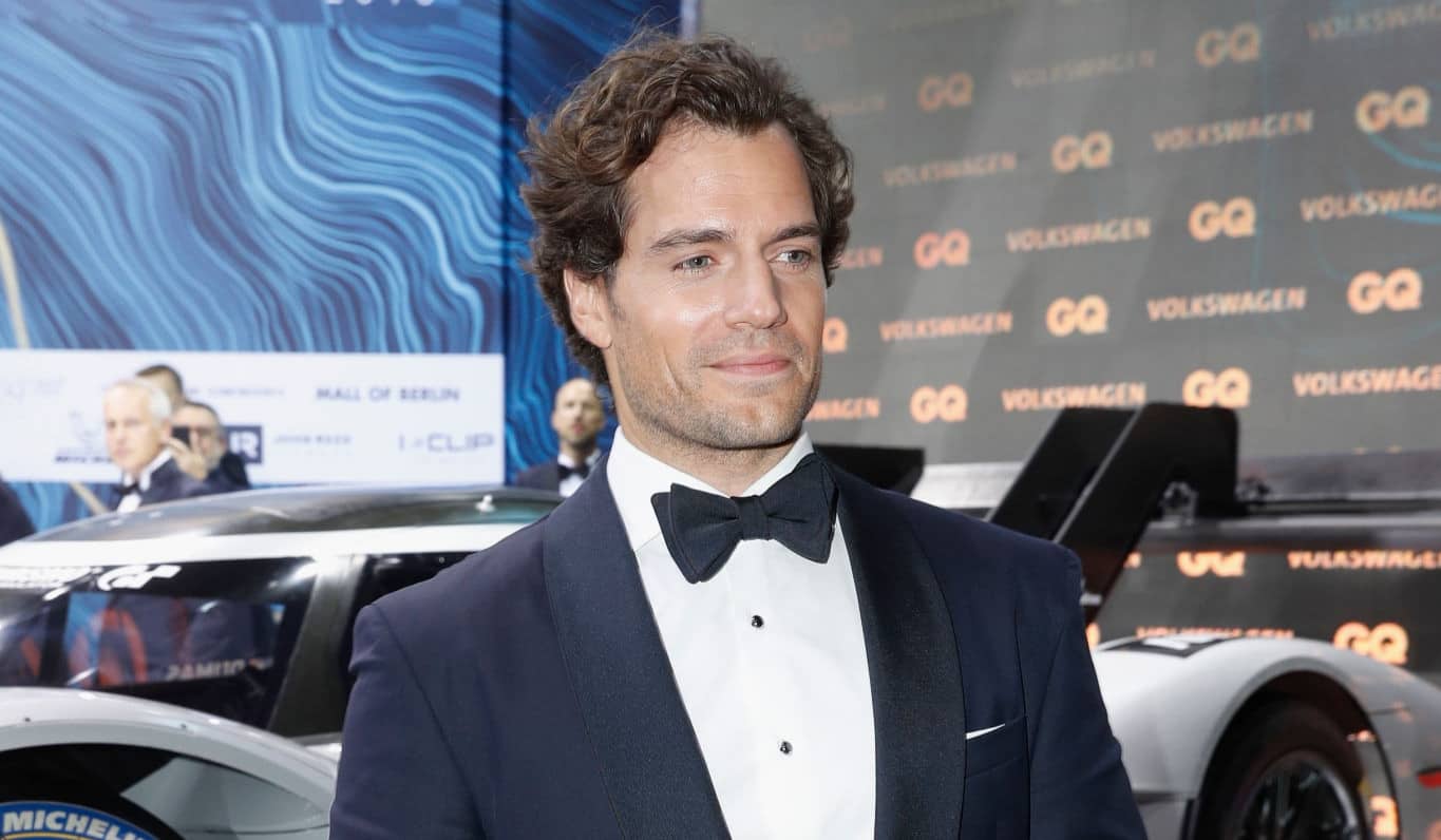 Is Henry Cavill Married? The untold truth about his relationship ...