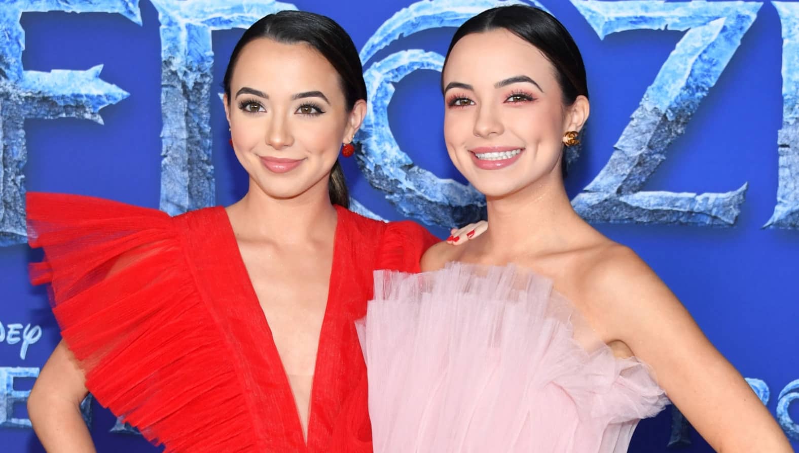 Images Of The Merrell Twins