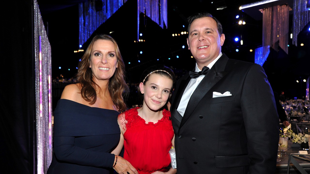 Kelly, Millie Bobby and Robert Brown 