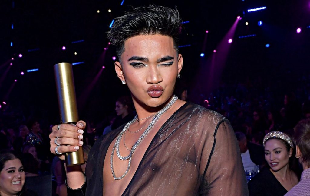 everything-you-need-to-know-about-bretman-rock