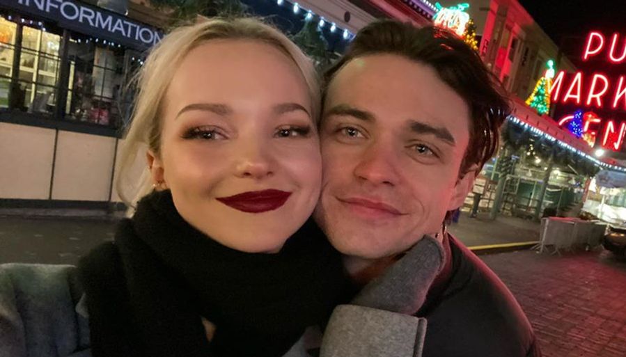 Dove Cameron and Thomas Doherty