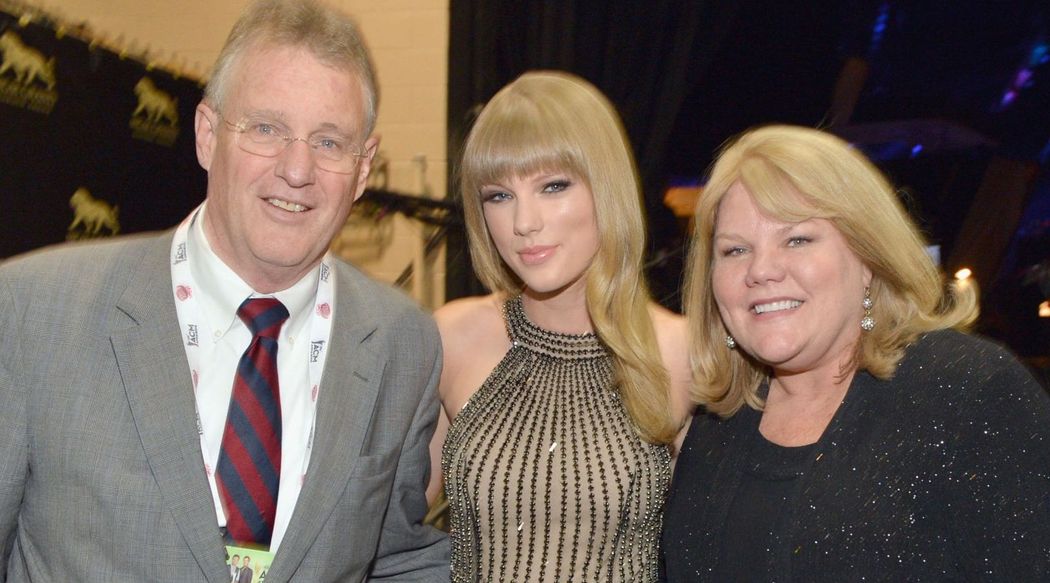 Everything we know about Taylor Swift&rsquo;s parents - TheNetline