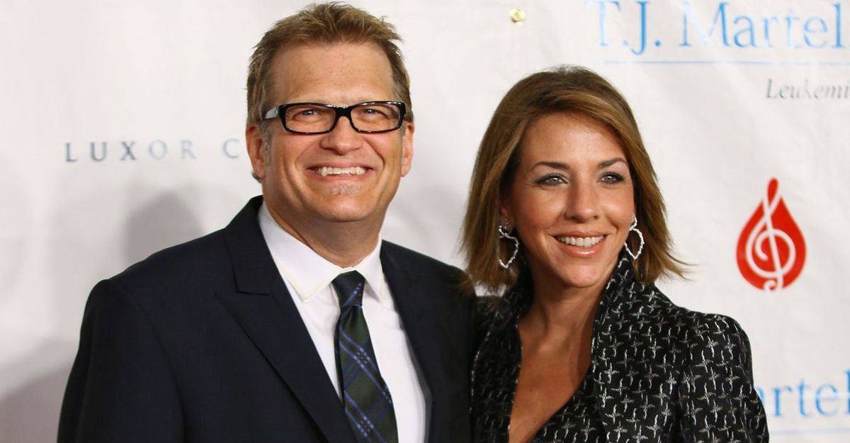 Is Drew Carey Married? his relationship with his Exfiancée explained