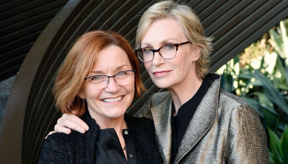 Jane Lynch And Jennifer Cheyne