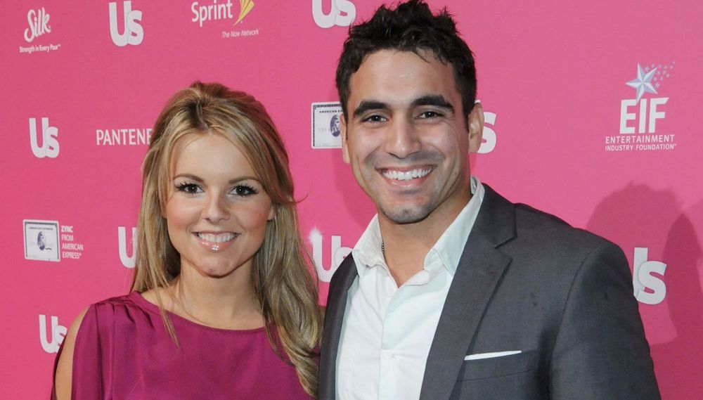 Ali Fedotowsky And Roberto Martinez