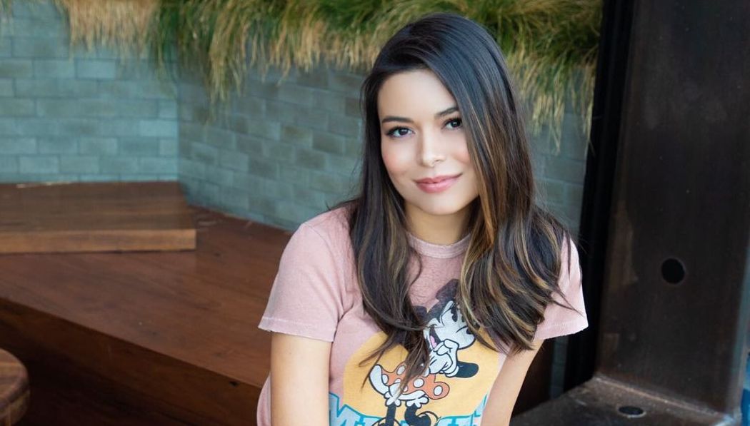 Everything we know about Miranda Cosgrove's parents - TheNetline