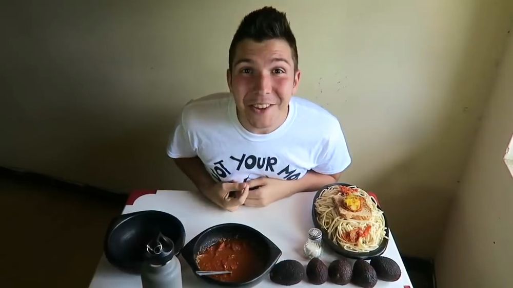 Nick Avocado before and after: The mukbang star has gained close to 200  pounds in seven years - TheNetline