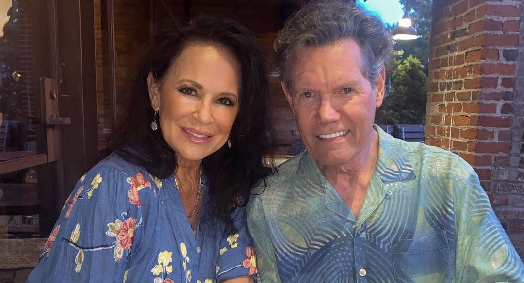 Mary Beougher and Randy Travis 