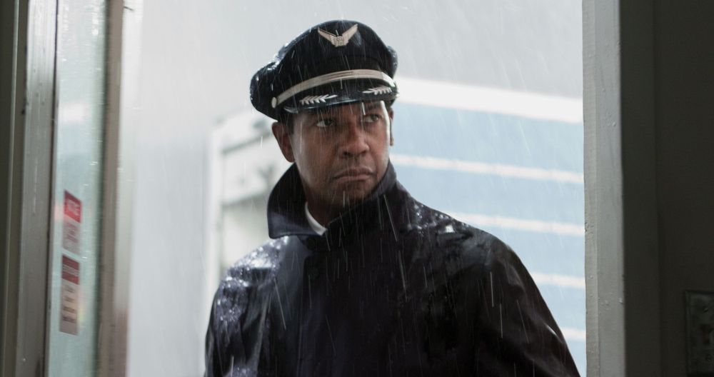 Is 'Flight' based on a true story? The real-life crash behind the ...