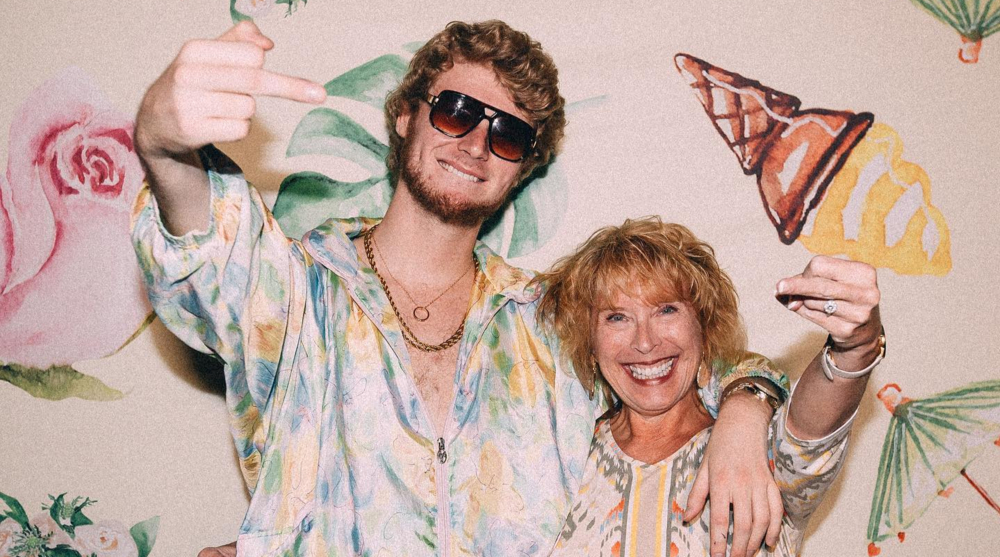 Yung Gravy and his mother