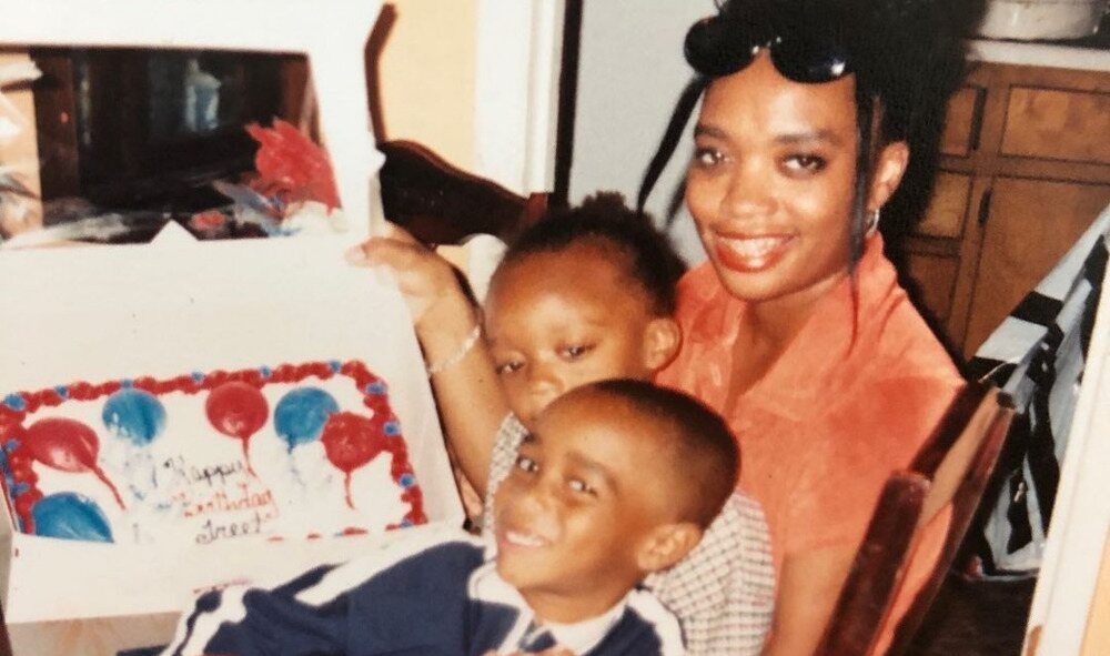 Quavo and Takeoff with mother